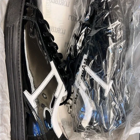 LORIBLU Black and White Men's Sneakers - Picture 5 of 11